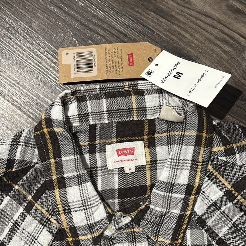 NWT Levi's flannel western shirt - Picture 3 of 3